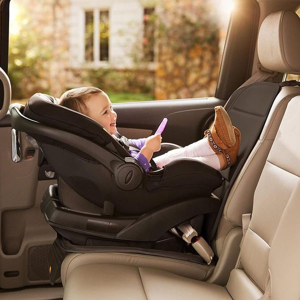Захисний чохол під автокрісло Munchkin Brica Elite Seat Guardian 60007-003 фото