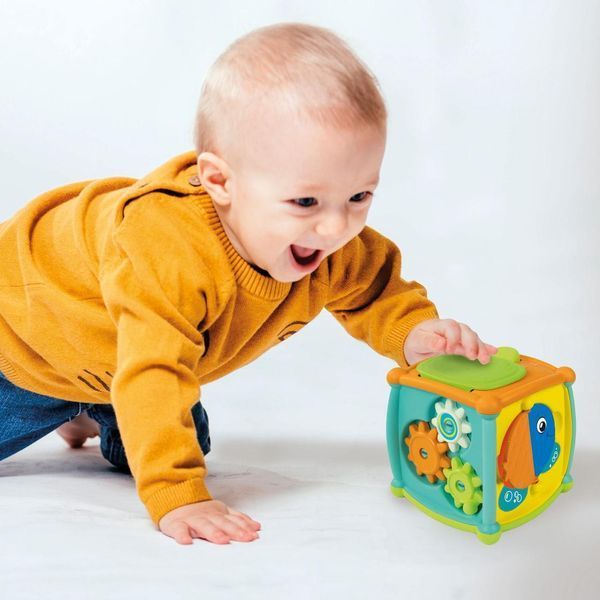 Розвиваюча іграшка Clementoni "Peekaboo Activity Cube" 17672 фото