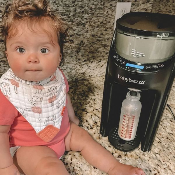 Машина для приготування дитячої суміші Baby Brezza Formula Pro Advanced FRP0131 фото